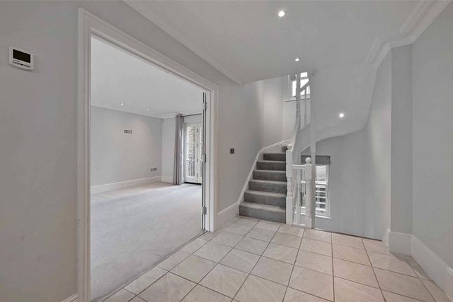 25, Trinity Place, Berkshire photo 3