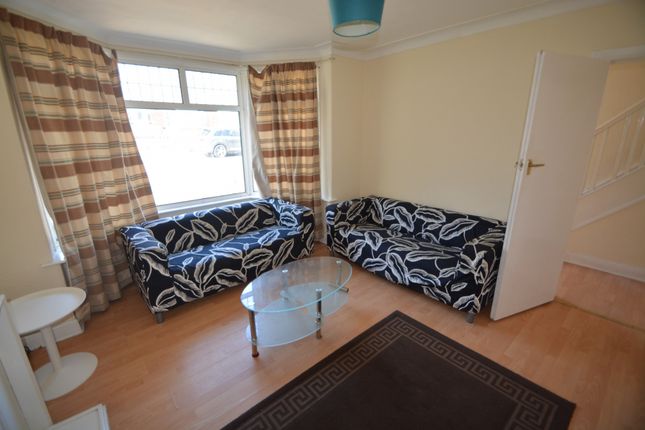 Thumbnail Terraced house to rent in Derwentwater Grove, Leeds