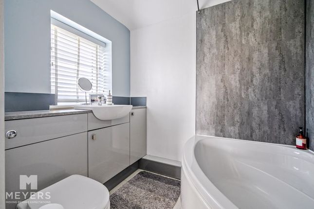 Ensuite 2