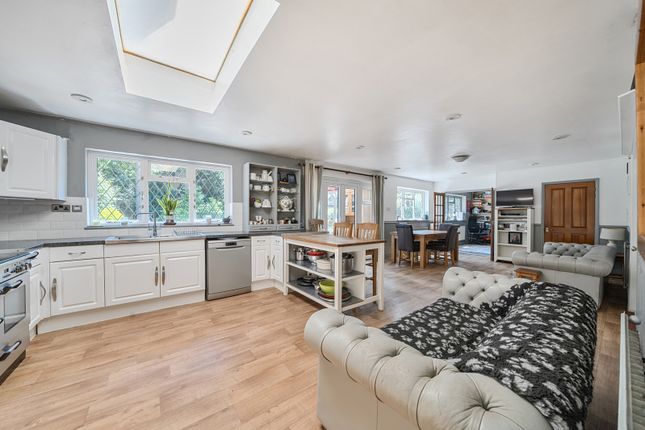 4, Marlings Close, Chislehurst photo 3