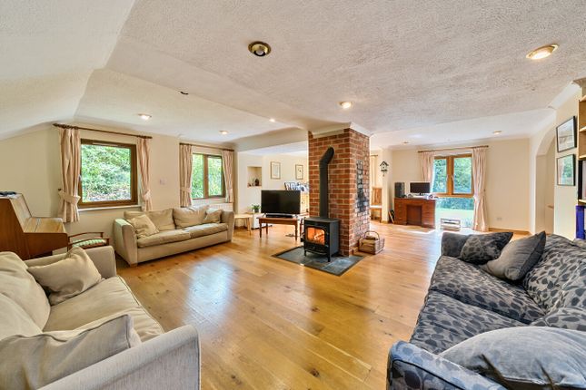 3 Salterley Grange,, Leckhampton Hill, Gloucestershire photo 3