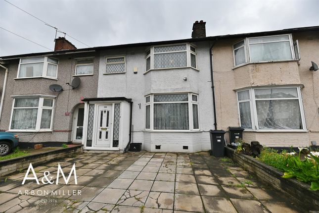 Thumbnail Terraced house for sale in Wards Road, Ilford