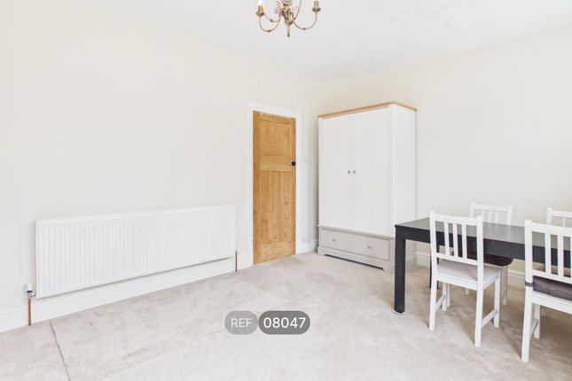 Barrow Lane, Hessle photo 4