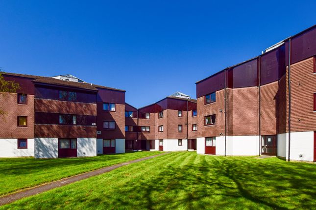 Thumbnail Flat to rent in Camelot Court, Ifield, Crawley