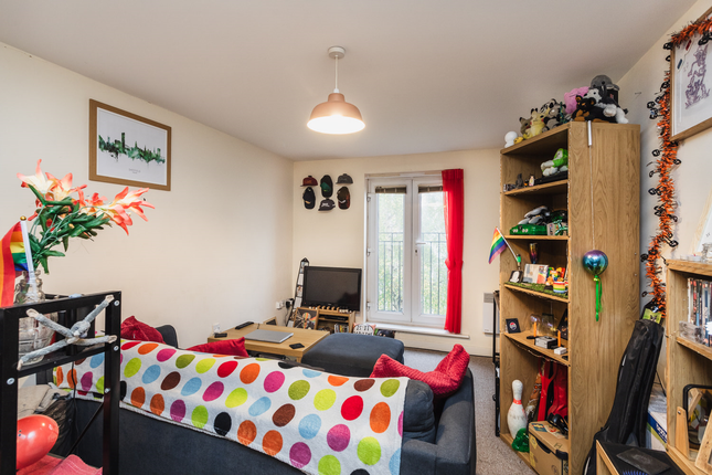 88, Waltheof Road, Sheffield photo 2