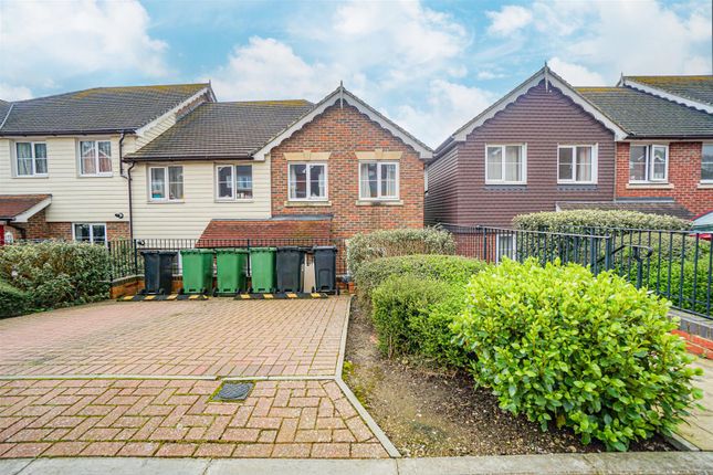 End terrace house for sale in Endeavour Way, Hastings