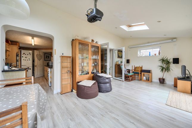 1 Cheriswood Close, Exmouth Devon, Devon photo 3