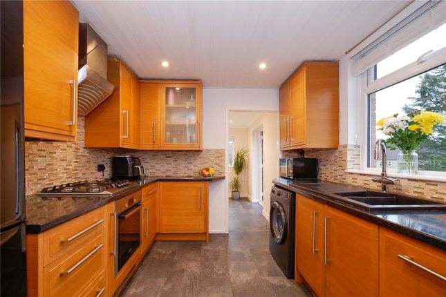 2, Woodview Avenue, Shipley photo 4