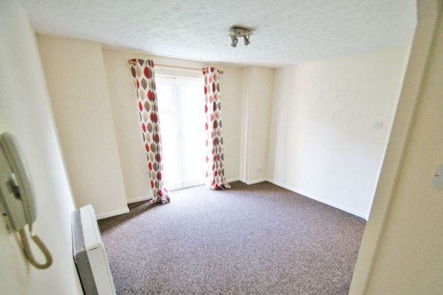 6, Huntington Drive, Telford photo 3