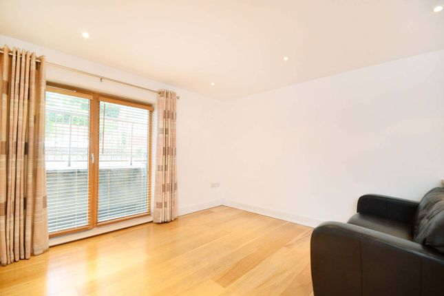 Thumbnail Flat to rent in Trinity Gate, Guildford GU1, Guildford,