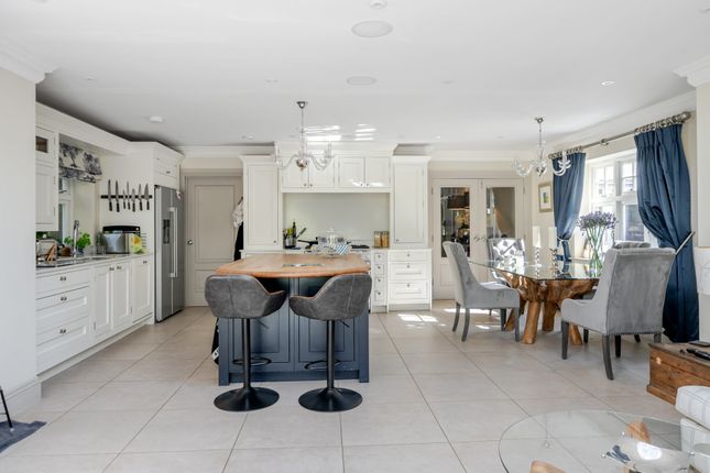 Aurelia, Sandlands Grove, Walton-On-The-Hill photo 4