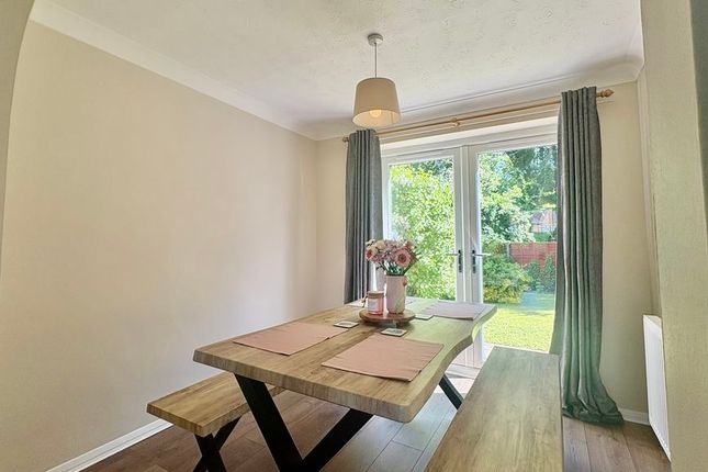 15, Stoyles Way, Lincoln photo 3