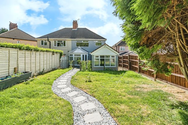 9, Bennett Avenue, Dudley photo 2