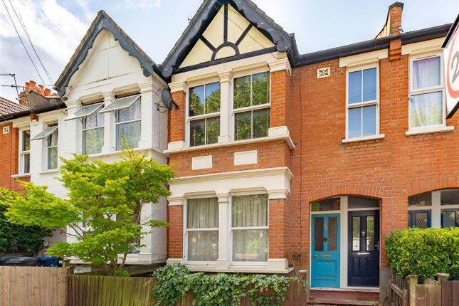 Thumbnail Maisonette for sale in Station Road, London