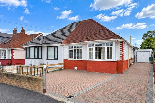 2-bed semi-detached on 33, The Leaway, Fareham, £290,000