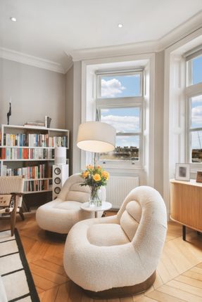 Flat for sale in York Mansions, 215 Earls Court Road