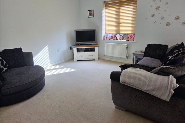 21, Old Common Close, Chichester photo 4