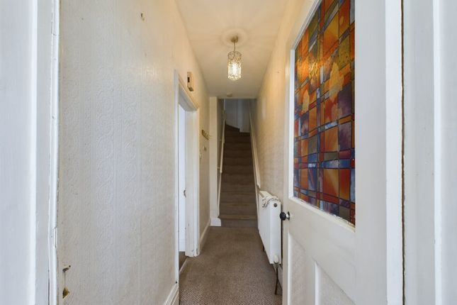 Terraced house to rent in Roath Road, Portishead, Bristol
