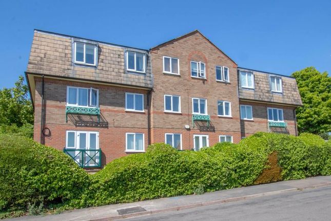 Thumbnail Flat to rent in Redcot Gardens, Stamford