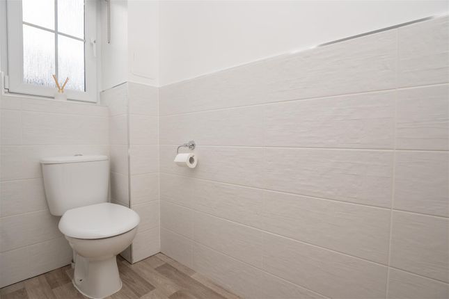 End terrace house for sale in Ernest Wynd, Motherwell