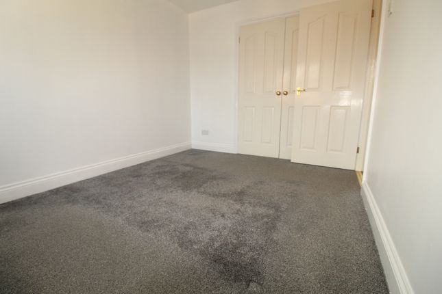 Semi-detached house to rent in Great Meadow Way, Aylesbury