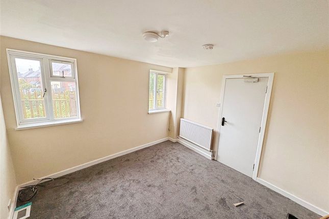 Flat 1, 120, Coltham Road, West Midlands photo 3