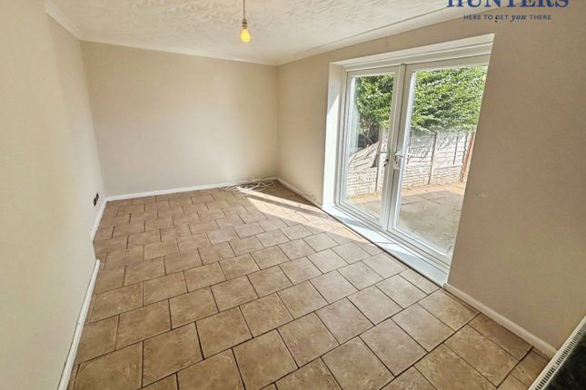 51, Queensway, Rugeley photo 2