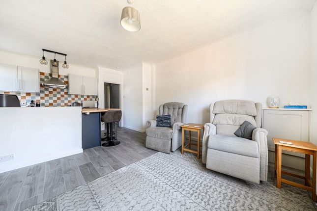 33b East Street, Chichester photo 4