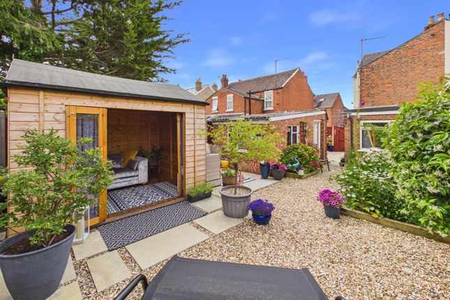 59, Melbourne Street East, Gloucester photo 4