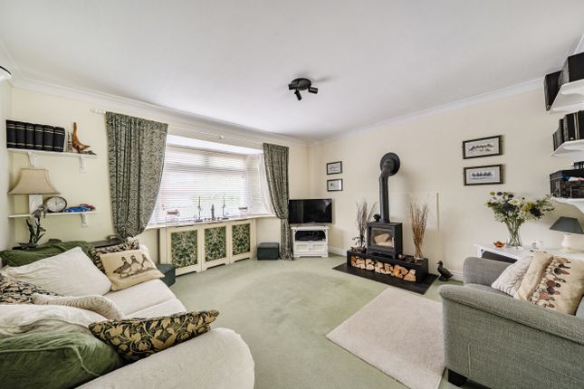 24, Briarwood Road, Surrey photo 3