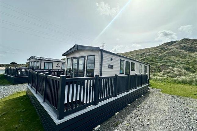 73, Loggans Road, Hayle photo 2