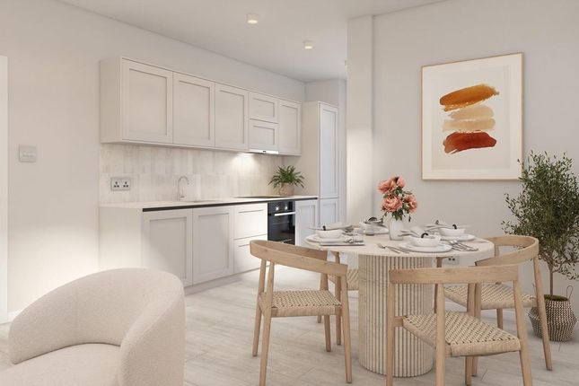 Thumbnail Flat for sale in Brockley Cross, London