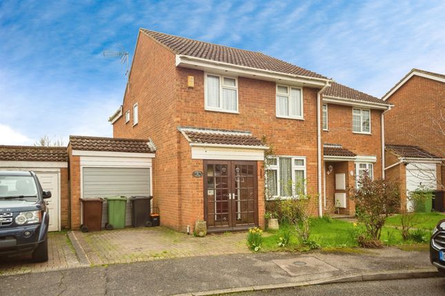 Thumbnail Semi-detached house for sale in Dimmock Close, Paddock Wood, Tonbridge