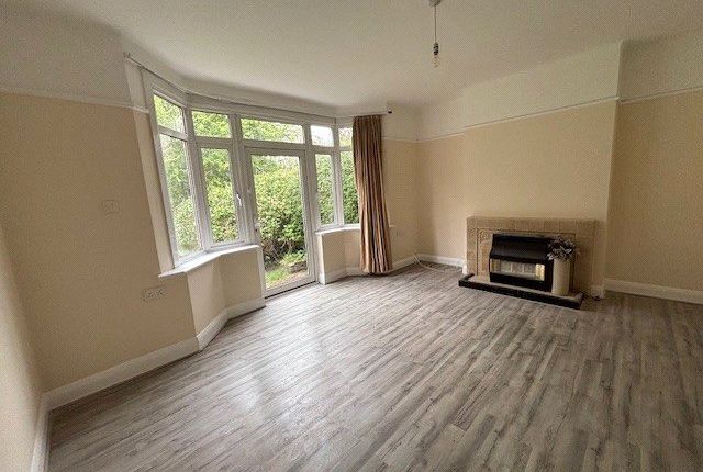19, Hereford Gardens, Pinner photo 2