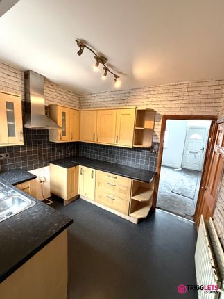 65, Princess Street, Barnsley photo 4
