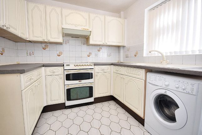 Bungalow for sale in Forest Close, Wakefield, West Yorkshire