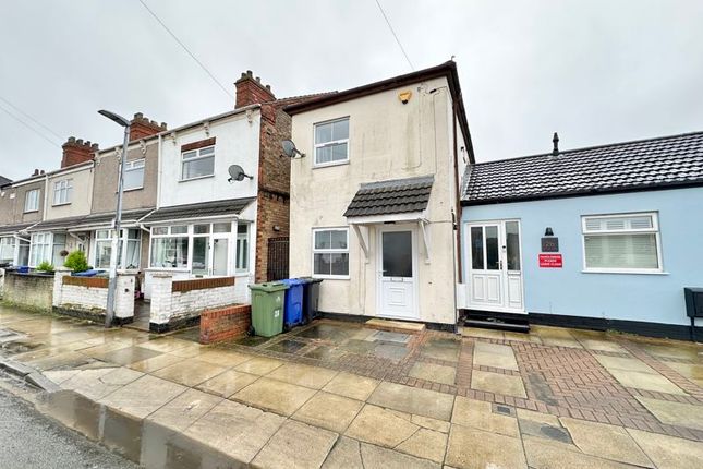 Semi-detached house to rent in West Street, Cleethorpes