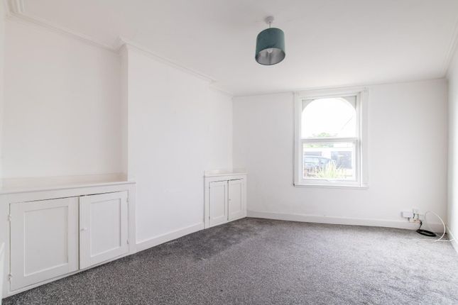 3, Stanhope Road, Swanscombe photo 2
