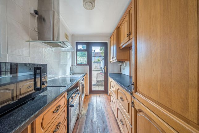 9, Bosbury Road, London photo 4