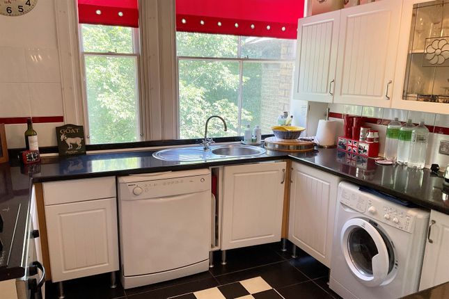 11, Second Floor Flat, Victoria Park, Dover photo 3