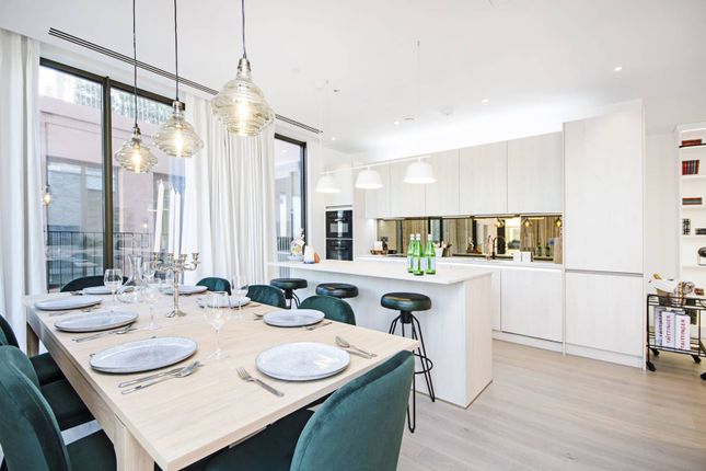 Flat for sale in The Brick, Maida Hill