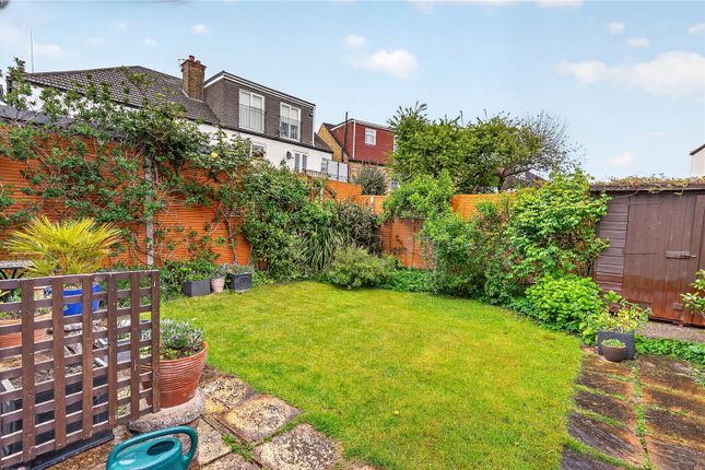 1, Eatonville Villas, London photo 2