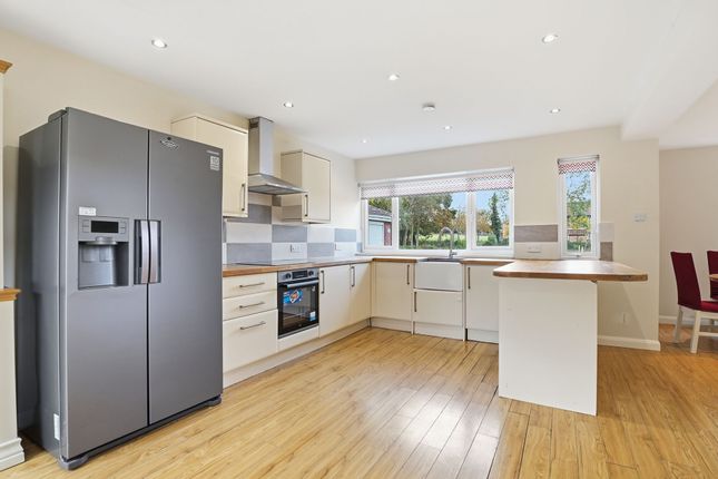 132 Downland, Milton Keynes photo 4