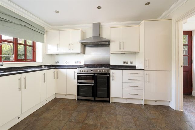 37, Horselees Road, Boughton-under-Blean photo 2