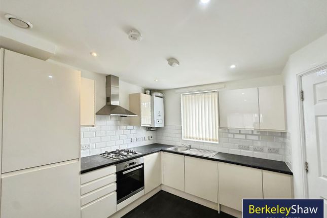 103, Stanley Road, Liverpool photo 3