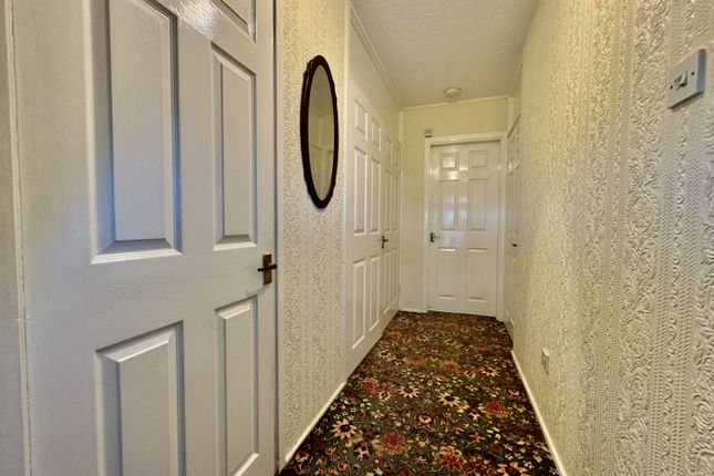 5, Warwick Place, Peterlee photo 3
