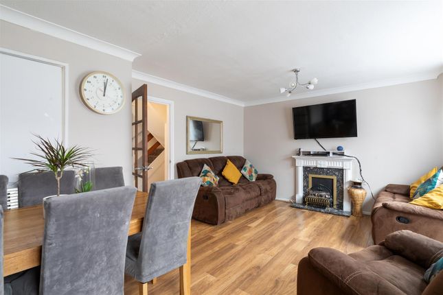 Thumbnail Terraced house for sale in Westmorland Close, London