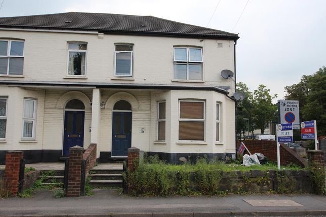 Maisonette to rent in Goldsworth Road, Woking