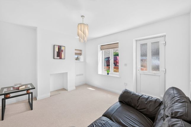 9, Norfolk Street, March photo 4
