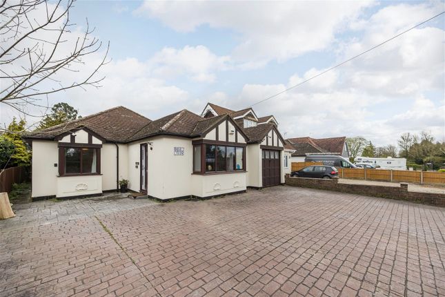 Bungalow for sale in Hamlet Hill, Roydon, Harlow